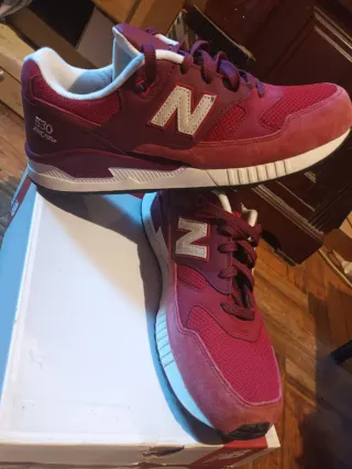 New Balance 530 Talla 44 Granate Nuevas