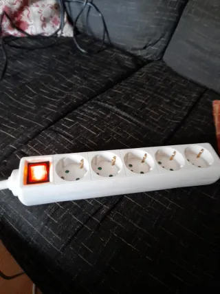 Regleta 5 enchufes con interruptor