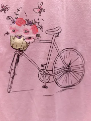 Pijama rosa con estampado de bicicleta