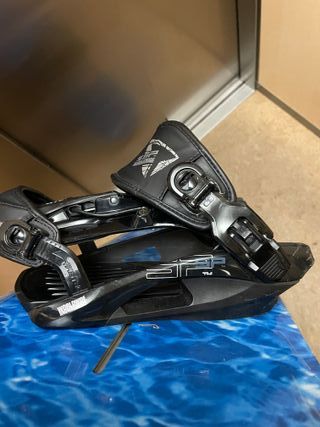 Tabla Snow Burton Dominant + Fijaciones SP