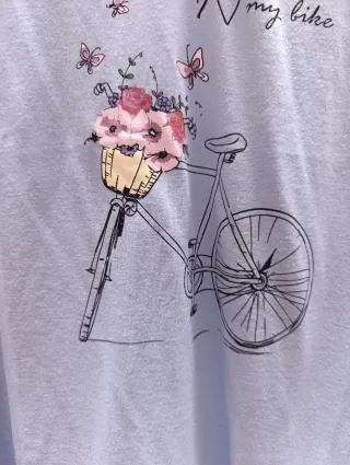 Pijama azul y blanco con estampado Da poca talla