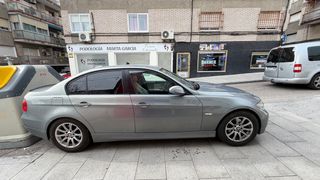 BMW 318i E90 2006