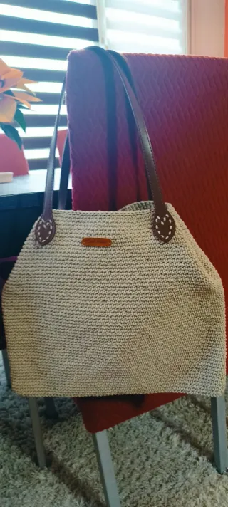 Bolso de crochet beige