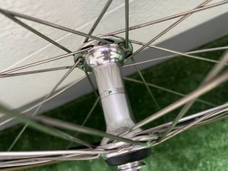 Ruedas Clásicas. Llantas Mavic y Bujes Campagnolo.