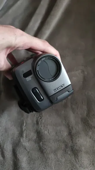 Video cámara Sony OCD-TRV22 + cargador