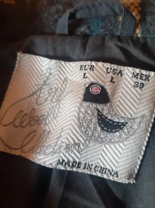 Abrigo Zara cuadros gris y amarillo