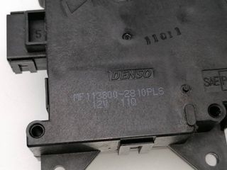 MOTOR APERTURA TRAMPILLAS CLIMATIZADOR TOYOTA AURIS (6)