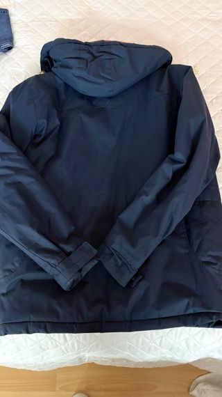 Abrigo Lee Cooper Azul y Rojo