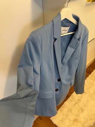 Americana Stradivarius azul talla L