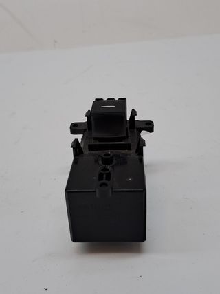 MANDO ELEVALUNAS TRASERO DERECHO HONDA CIVIC LIM.5 (FK)