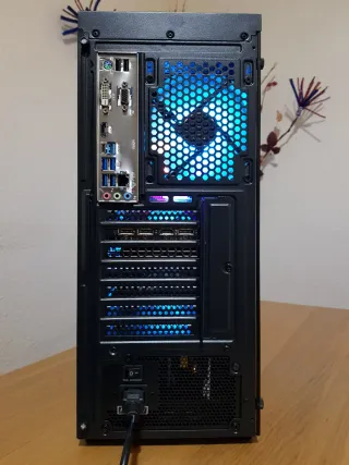 PC Gaming Ryzen 5 3600 6 Nucleos GTX 1660 Ti 16GB