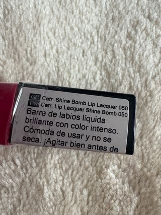 Labial Catrice Shine Bomb