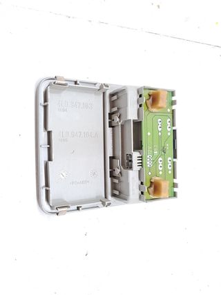 LUZ INTERIOR AUDI Q7 (4LB)