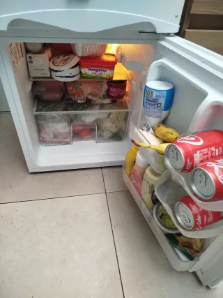 Nevera pequeña Comfee