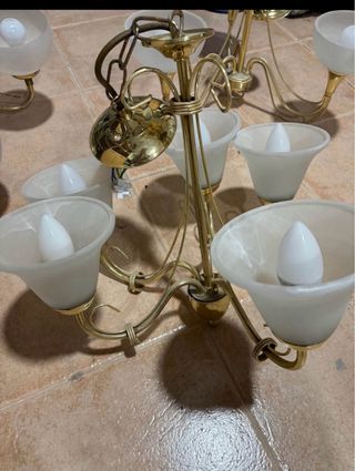 Lámpara colgante dorada de cristal