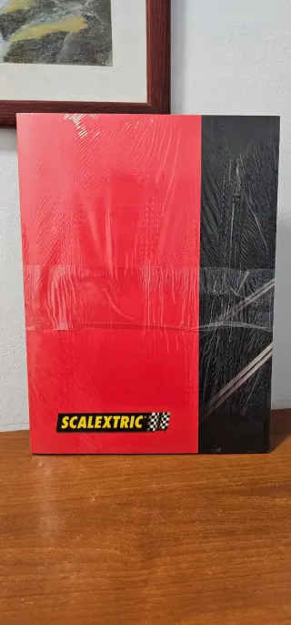 Libro Scalextric 40 Aniversario Precintado