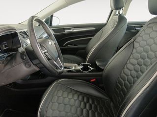 Ford Mondeo Vignale Hybrid