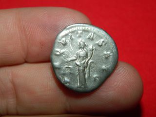 Lote cuatro antoninianos Romanos plata y forrados