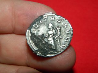 Lote cuatro antoninianos Romanos plata y forrados