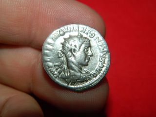 Lote cuatro antoninianos Romanos plata y forrados