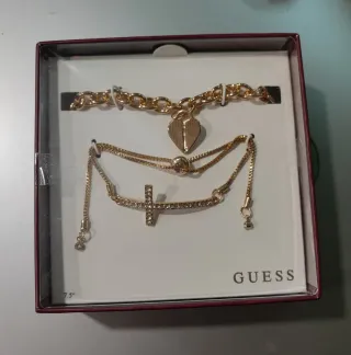 Set Pulseras GUESS Corazón y Cruz Doradas