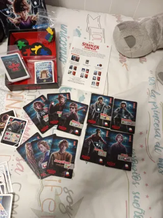 Juego de mesa Stranger Things Clementoni