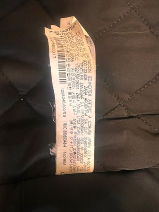 Abrigo Zara mujer Negro con Capucha y Pelo