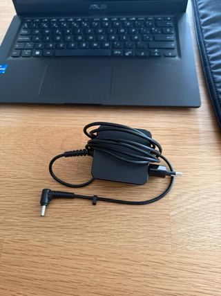 Portátil ASUS VivoBook X415EA Nero