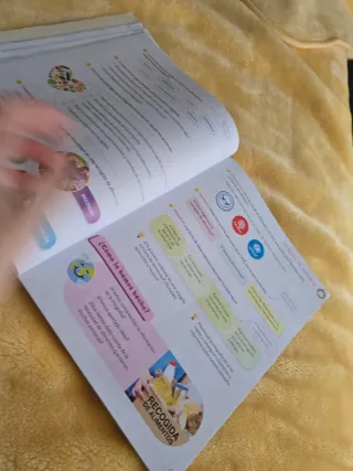 CIENCIAS SOCIALES 3 PRIMARIA CONTRUYENDO MUNDOS