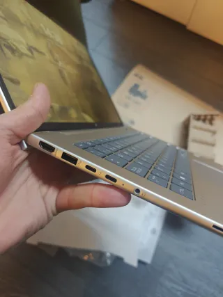 Portátil HP ÉliteBook 640 G11