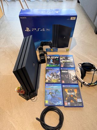 Consola PS4 Pro 1TB + 6 Juegos + Auriculares