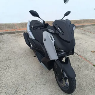 Yamaha XMAX 125 Tech Max