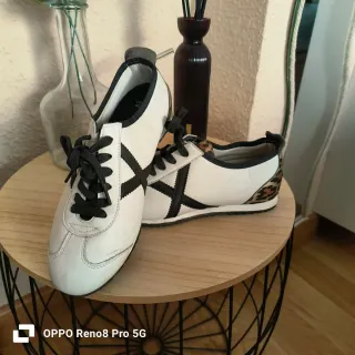 Zapatillas Munich Blancas y Leopardo