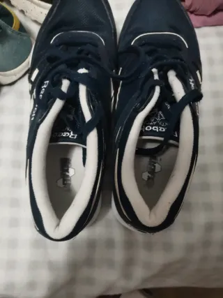 Zapatillas deportivas hombre.