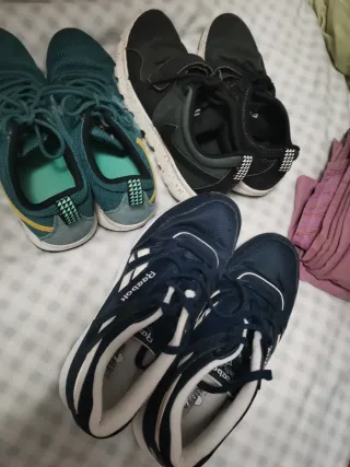 Zapatillas deportivas hombre.