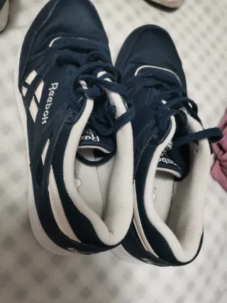 Zapatillas deportivas hombre.