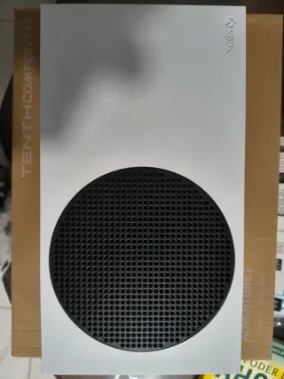 Xbox Series S Blanca + Mando y Cargador