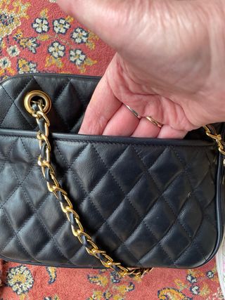 Borsetta tracolla nera trapuntata