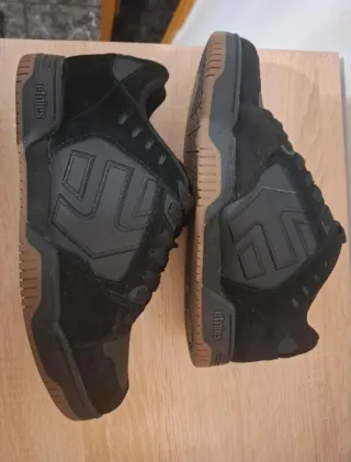 Zapatillas skate Etnies Faze negras