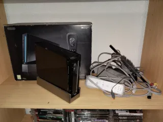 Nintendo Wii Negra + Wii Sports Resort