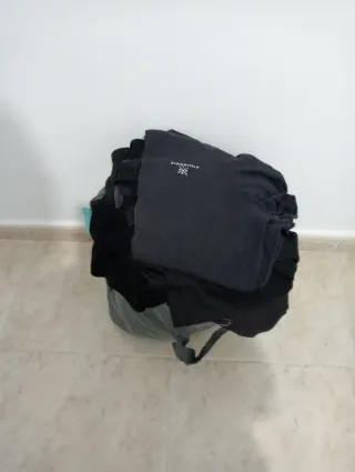 Consegna di Abbigliamento Uomo Nike