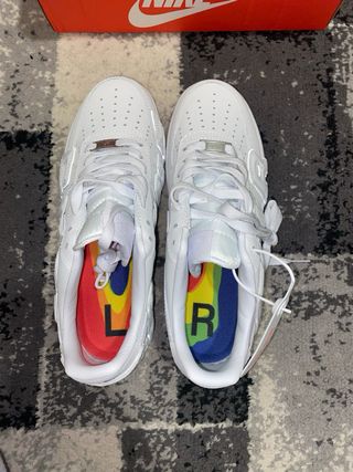 Nike Air Force air flea