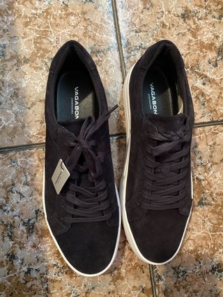 Tenis Vagabond Negros