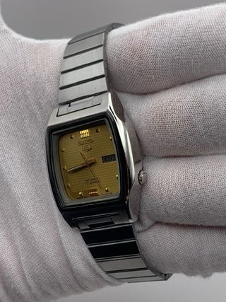 Relógio Seiko 5 Vintage Dourado Automático