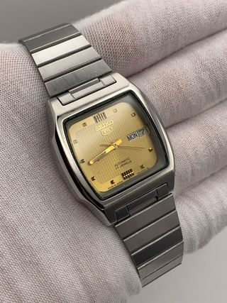 Relógio Seiko 5 Vintage Dourado Automático
