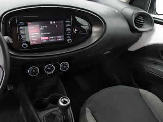 Toyota Aygo X Cross 1.0 VVT-I 72CV Play
