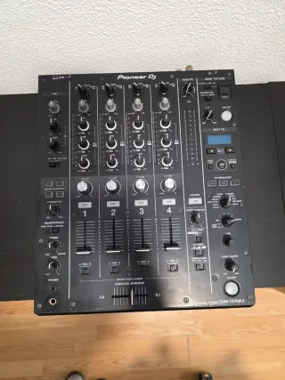 Pioneer DJ DJM-750 MK2 Mesa Mezclas