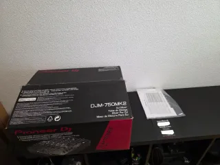 Pioneer DJ DJM-750 MK2 Mesa Mezclas