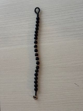 Colgante Flecha, Cordón Negro y Pulsera