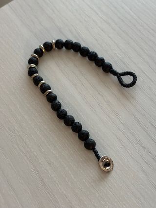 Colgante Flecha, Cordón Negro y Pulsera